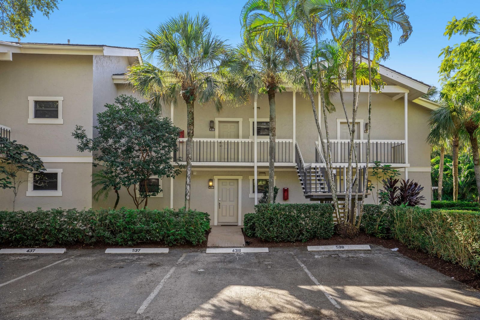 11863 Wimbledon Circle 438, Wellington, FL 33414 photo 13