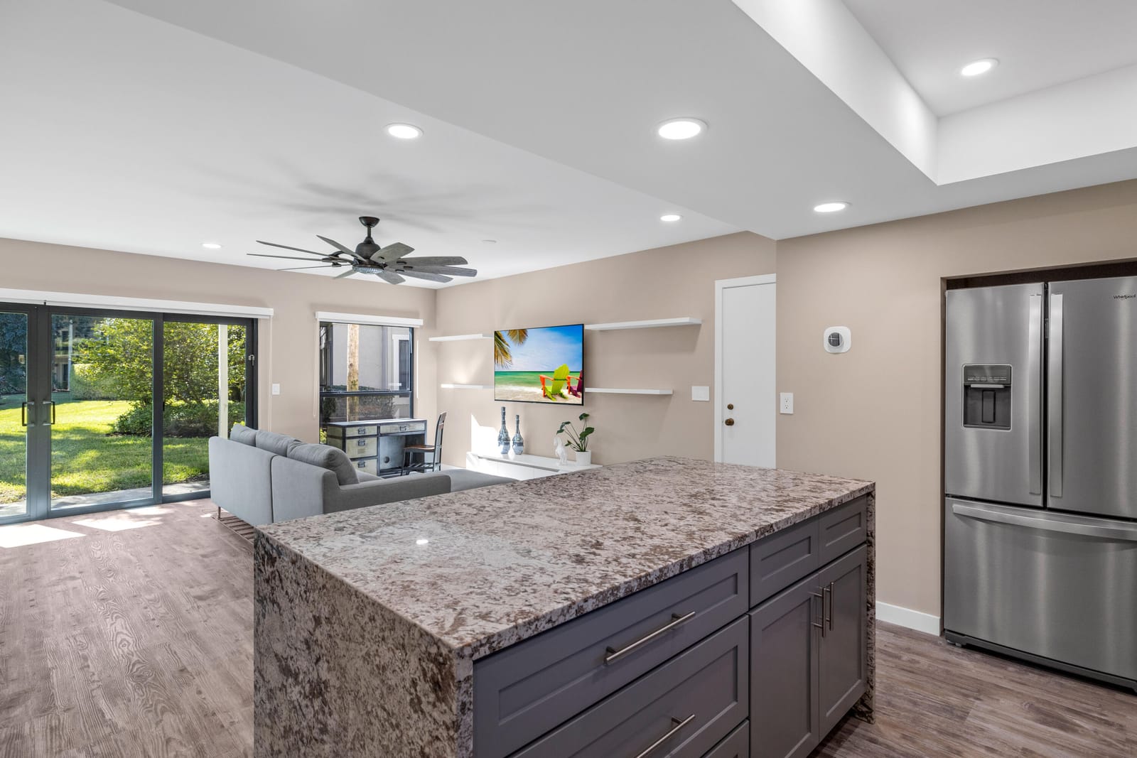 11863 Wimbledon Circle 438, Wellington, FL 33414 photo 14