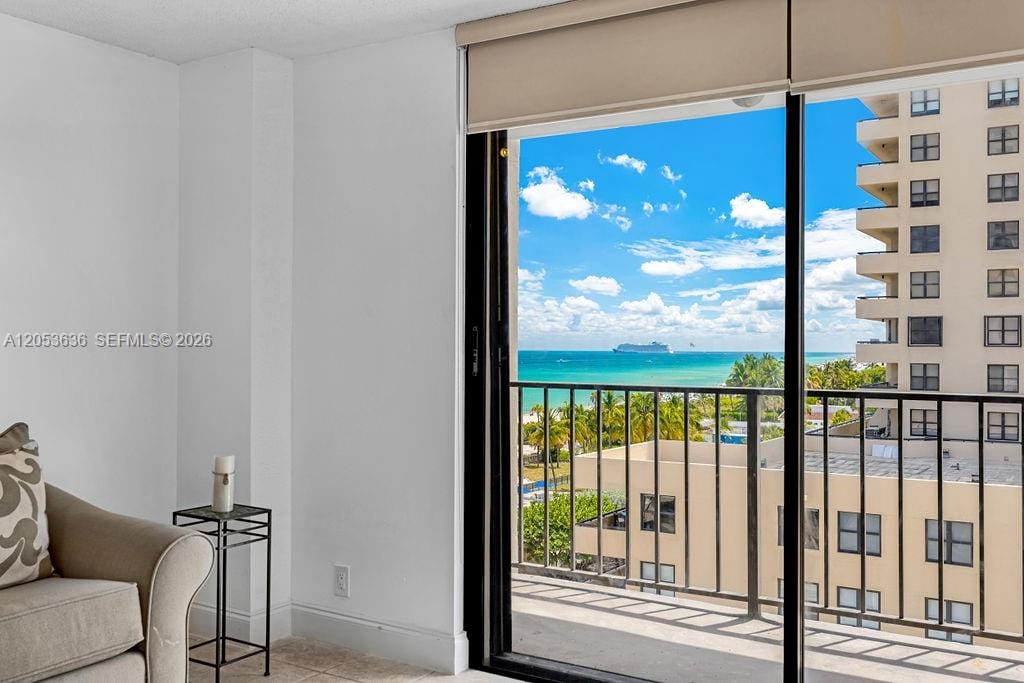 2625 Collins Avenue 702, Miami Beach, FL 33140 photo 2