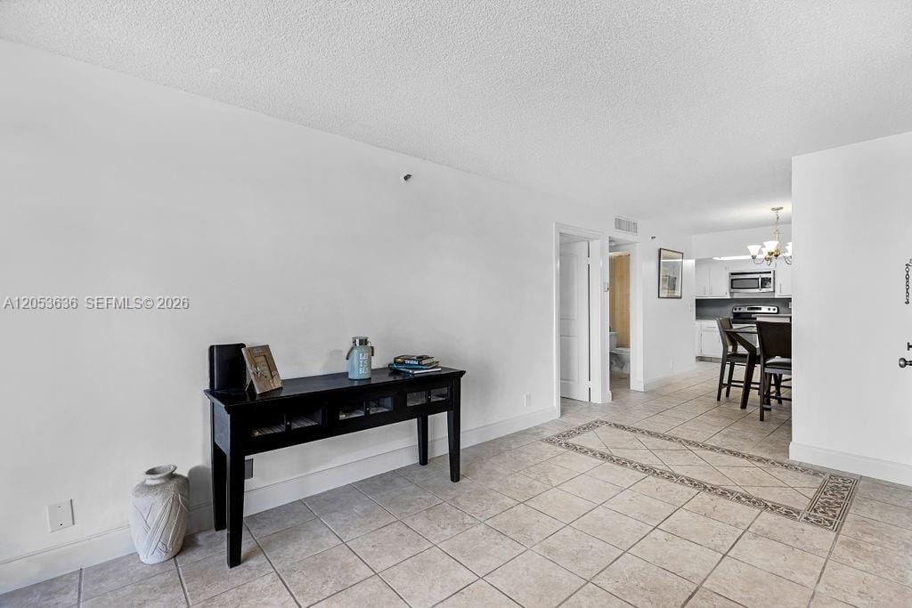 2625 Collins Avenue 702, Miami Beach, FL 33140 photo 5