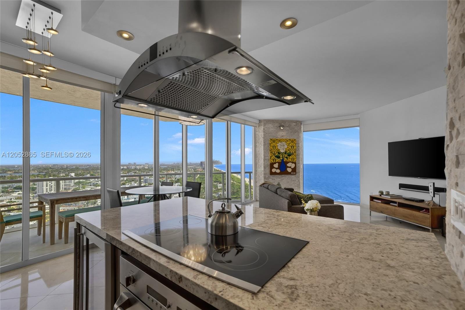 7330 Ocean Terrace 2604 — photo 12