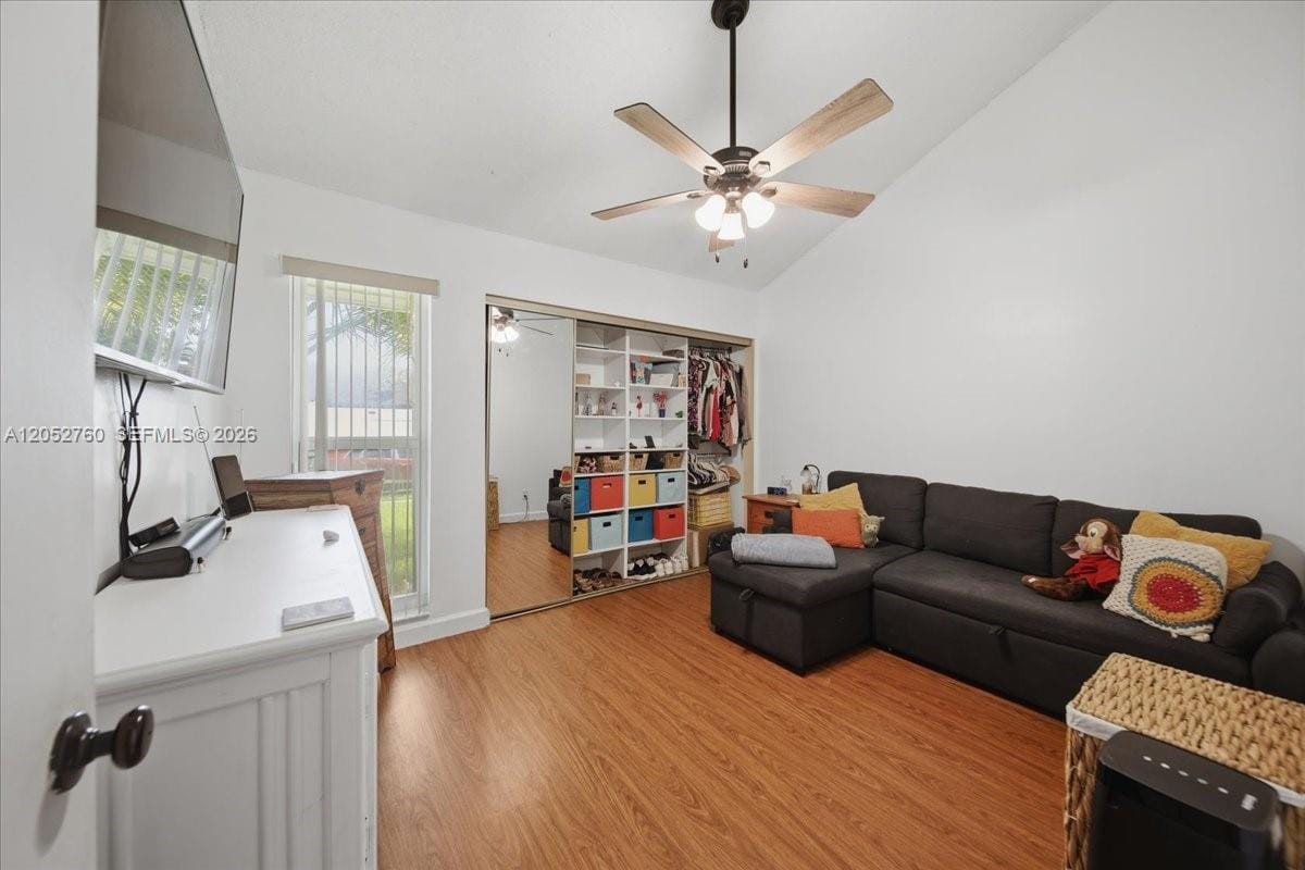 9050 Crescent Drive — photo 6
