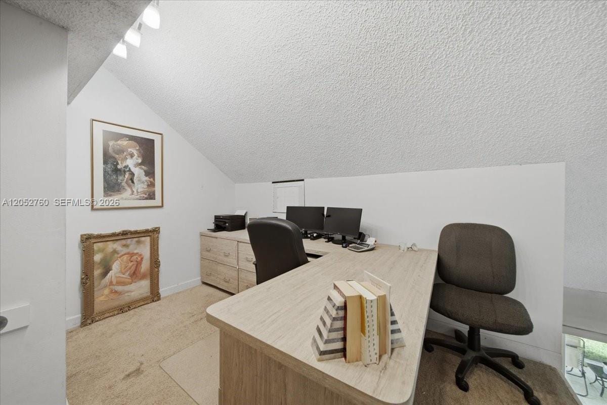 9050 Crescent Drive — photo 9