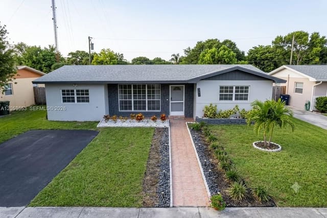 351 NW 206th Terrace, Miami Gardens, FL 33169