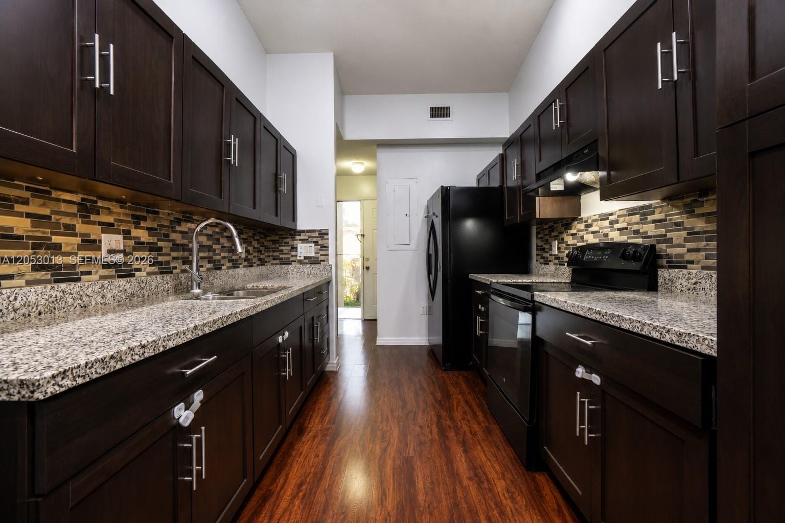 940 NE 212th Terrace 940-01, Miami, FL 33179 photo 15