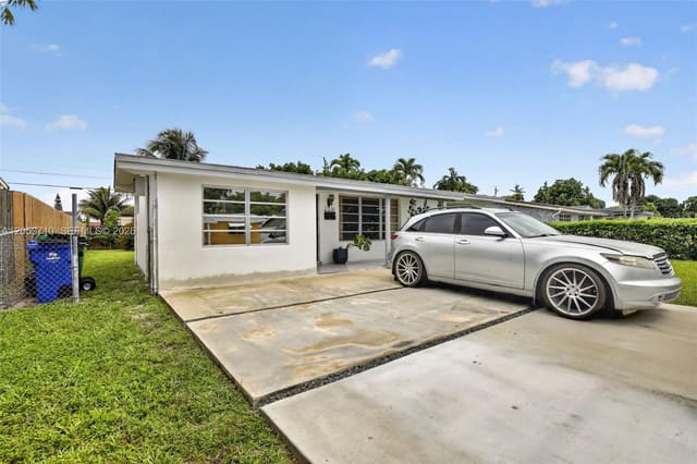 2331 Flamingo Drive, Miramar, FL 33023