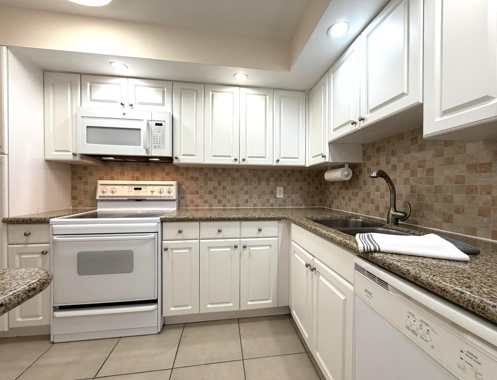 2101 S Ocean Drive 505, Hollywood, FL 33019 photo 15