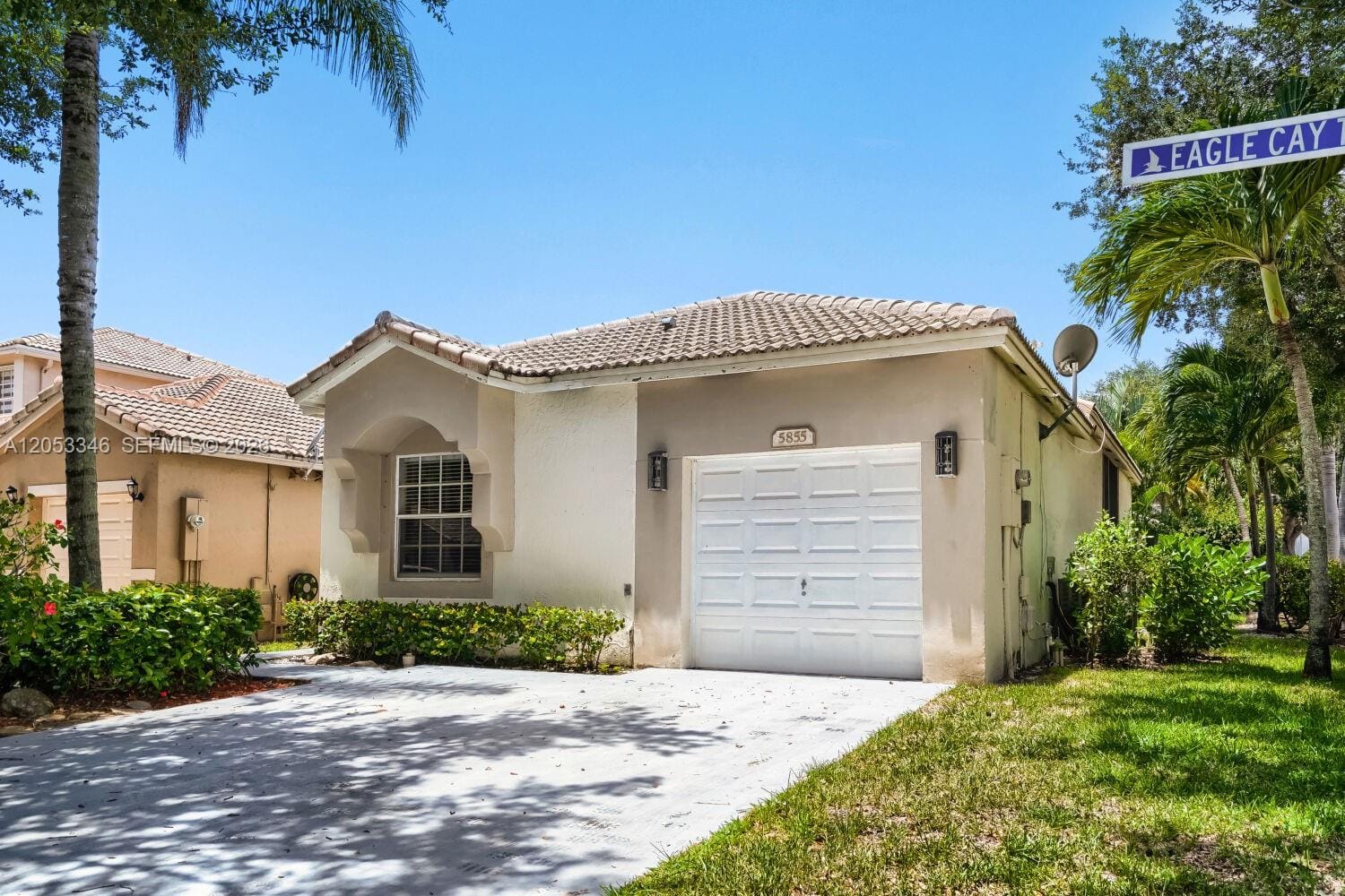 5855 Eagle Cay Terrace — photo 2