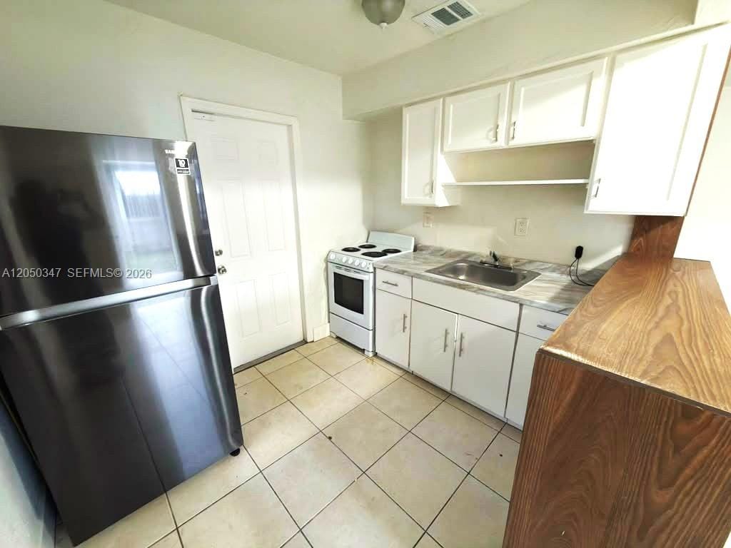 800 NW 56 Street 3 — photo 2