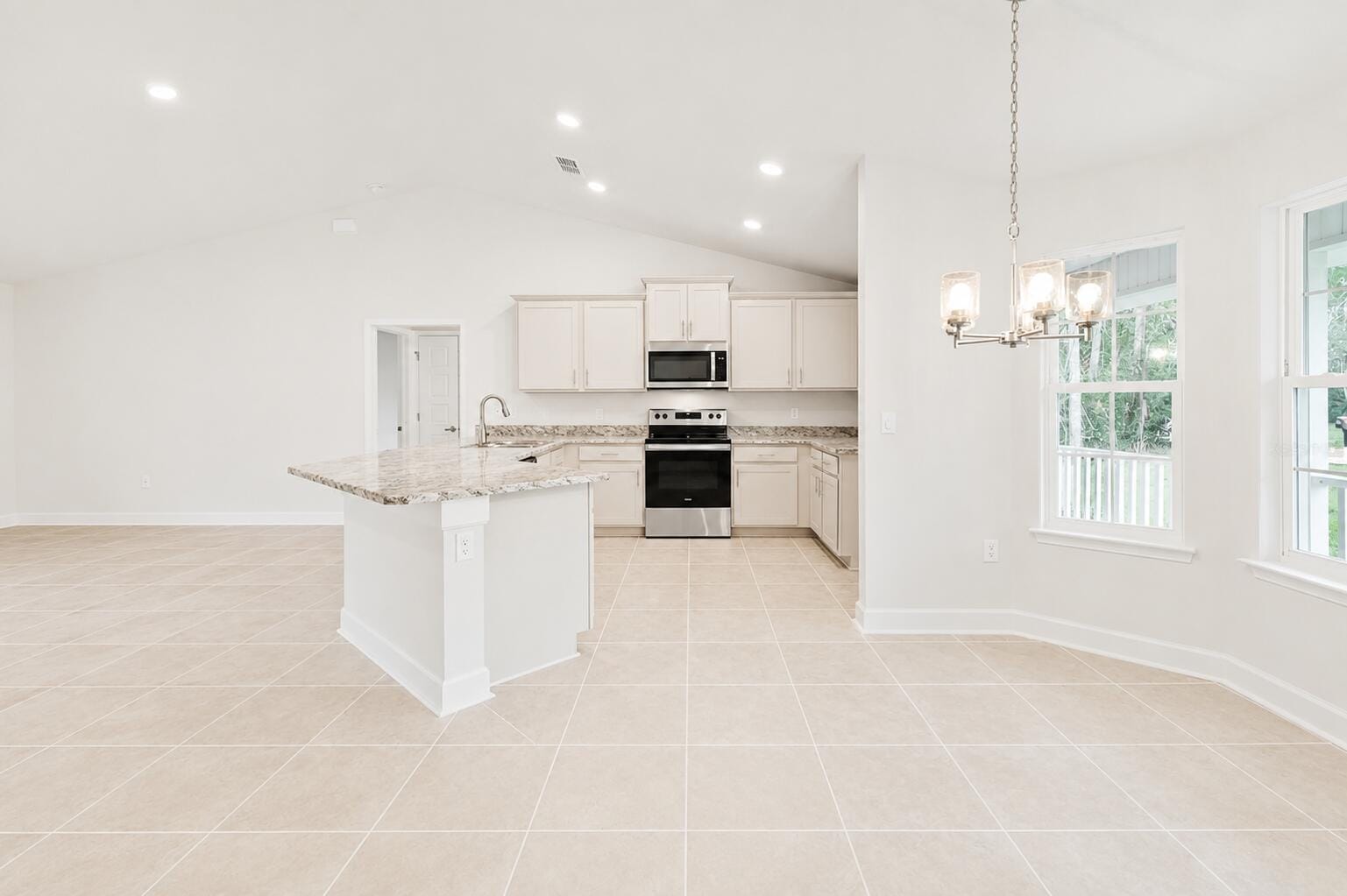 2222 SE Monitor Street — photo 3