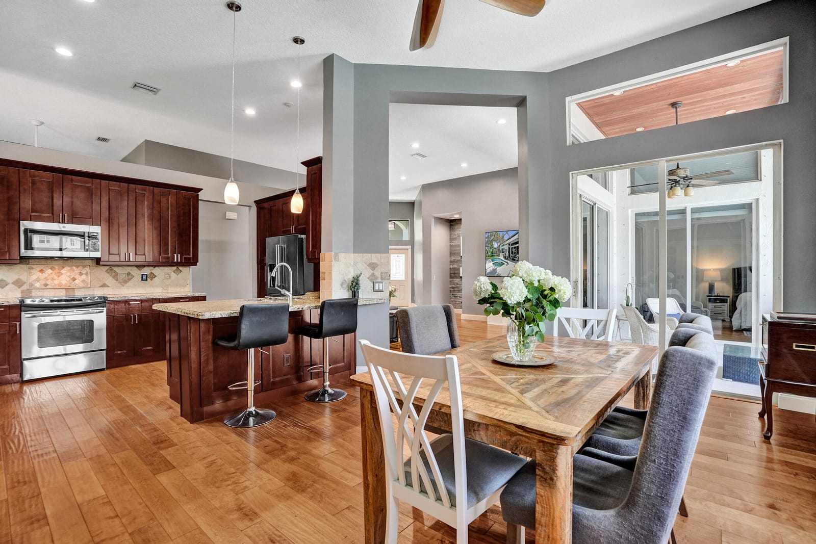 1163 Camellia Circle — photo 7