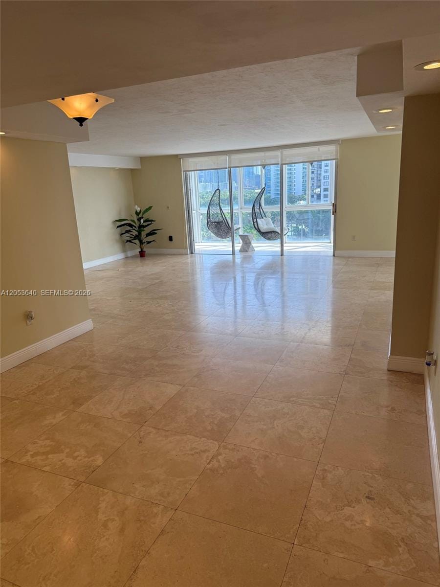 145 SE 25th Road 1003, Miami, FL 33129 photo 18