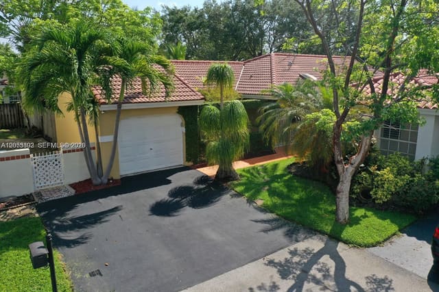 1377 Garden Road 1377, Weston, FL 33326