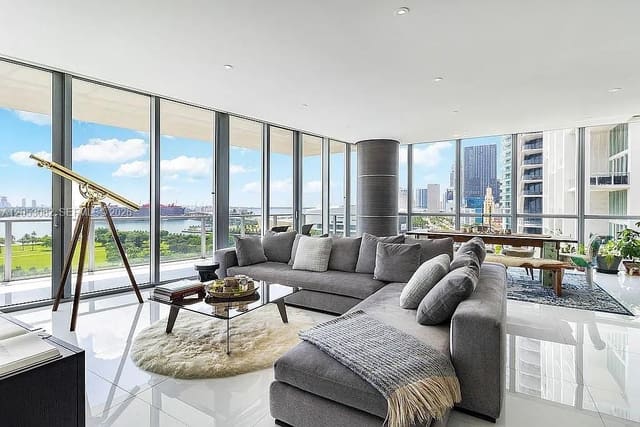 1100 Biscayne Boulevard 1501, Miami, FL 33132