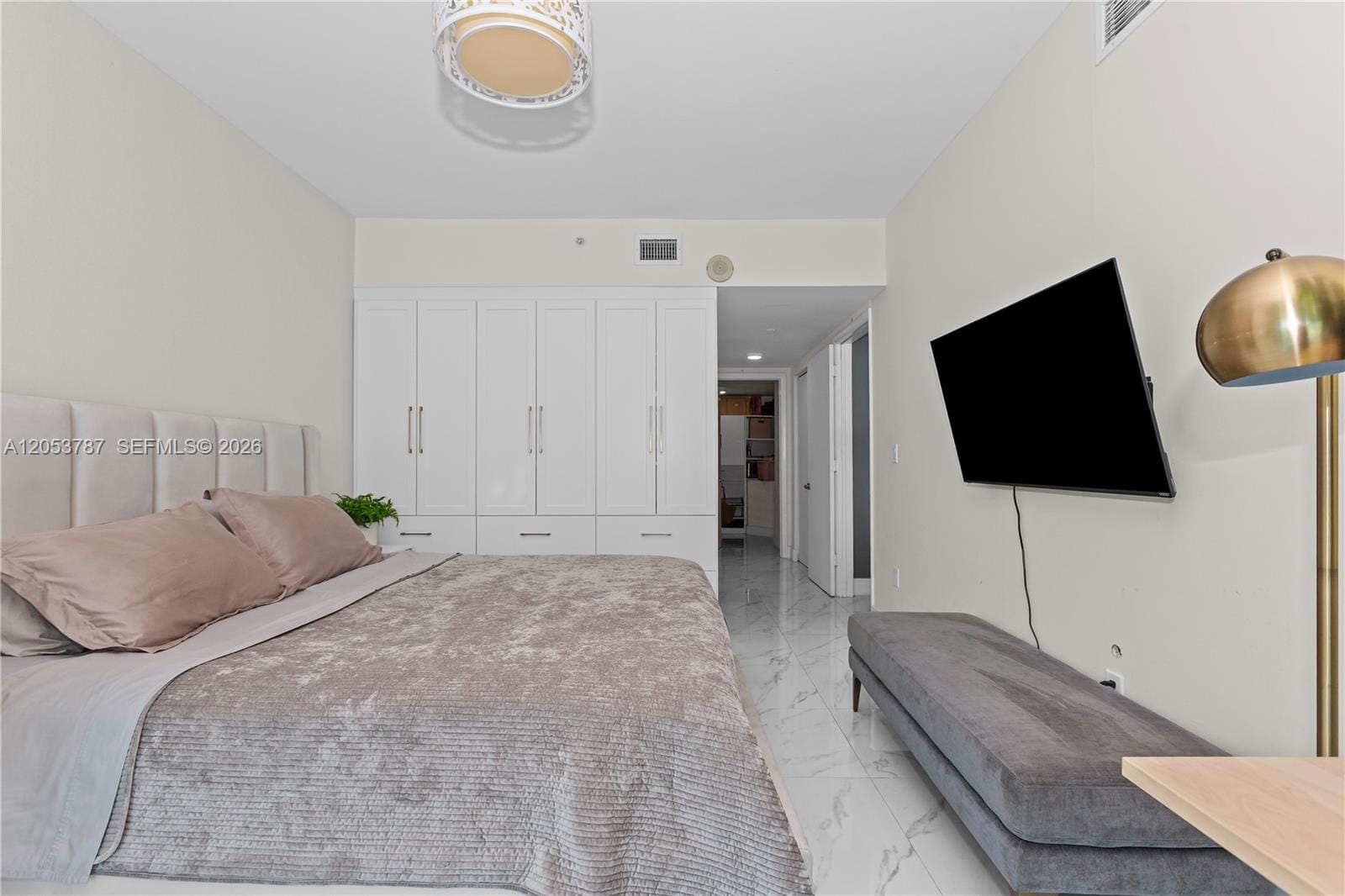 350 S Miami Avenue 2102, Miami, FL 33130 photo 14