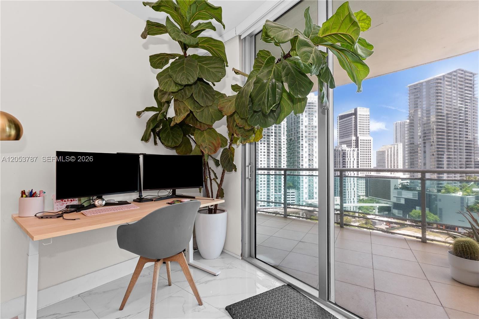 350 S Miami Avenue 2102, Miami, FL 33130 photo 16