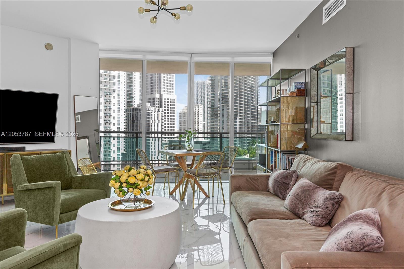 350 S Miami Avenue 2102 — photo 4