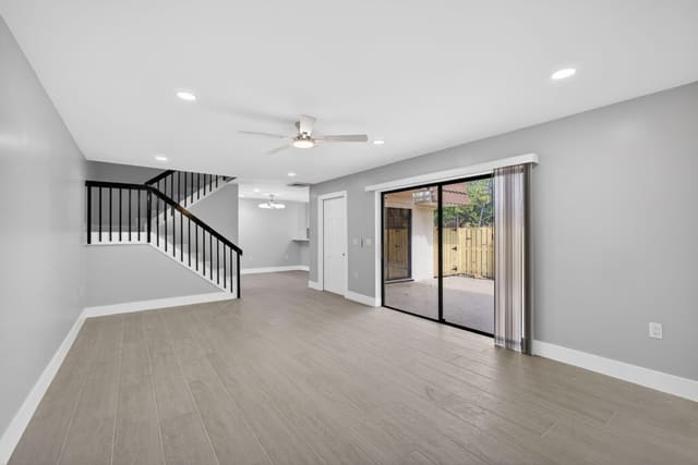 183 Charter Way, West Palm Beach, FL 33407