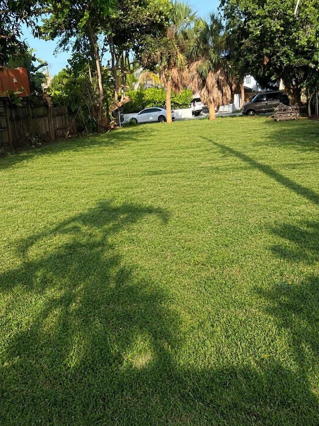 424 N J Street, Lake Worth Beach, FL 33460
