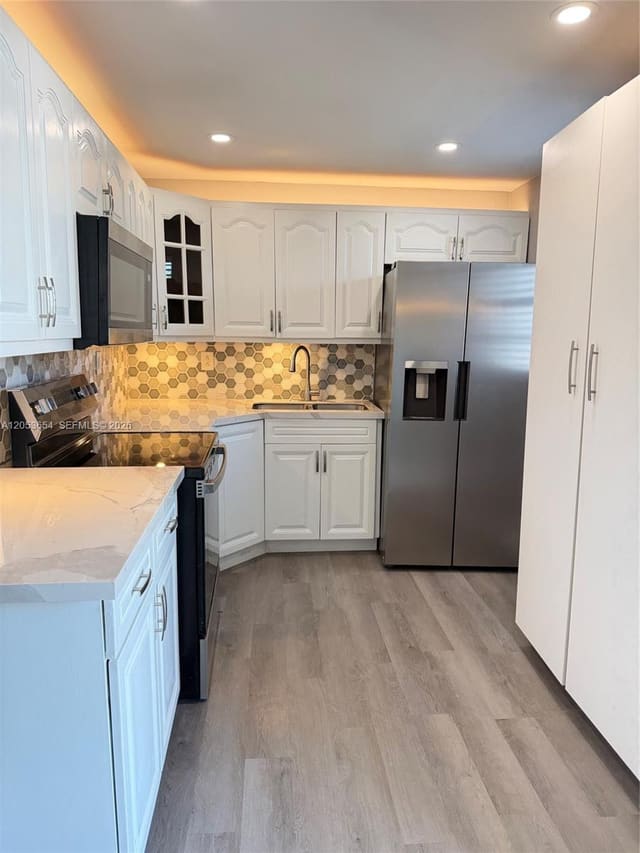 14185 SW 87th Street 212A, Miami, FL 33183