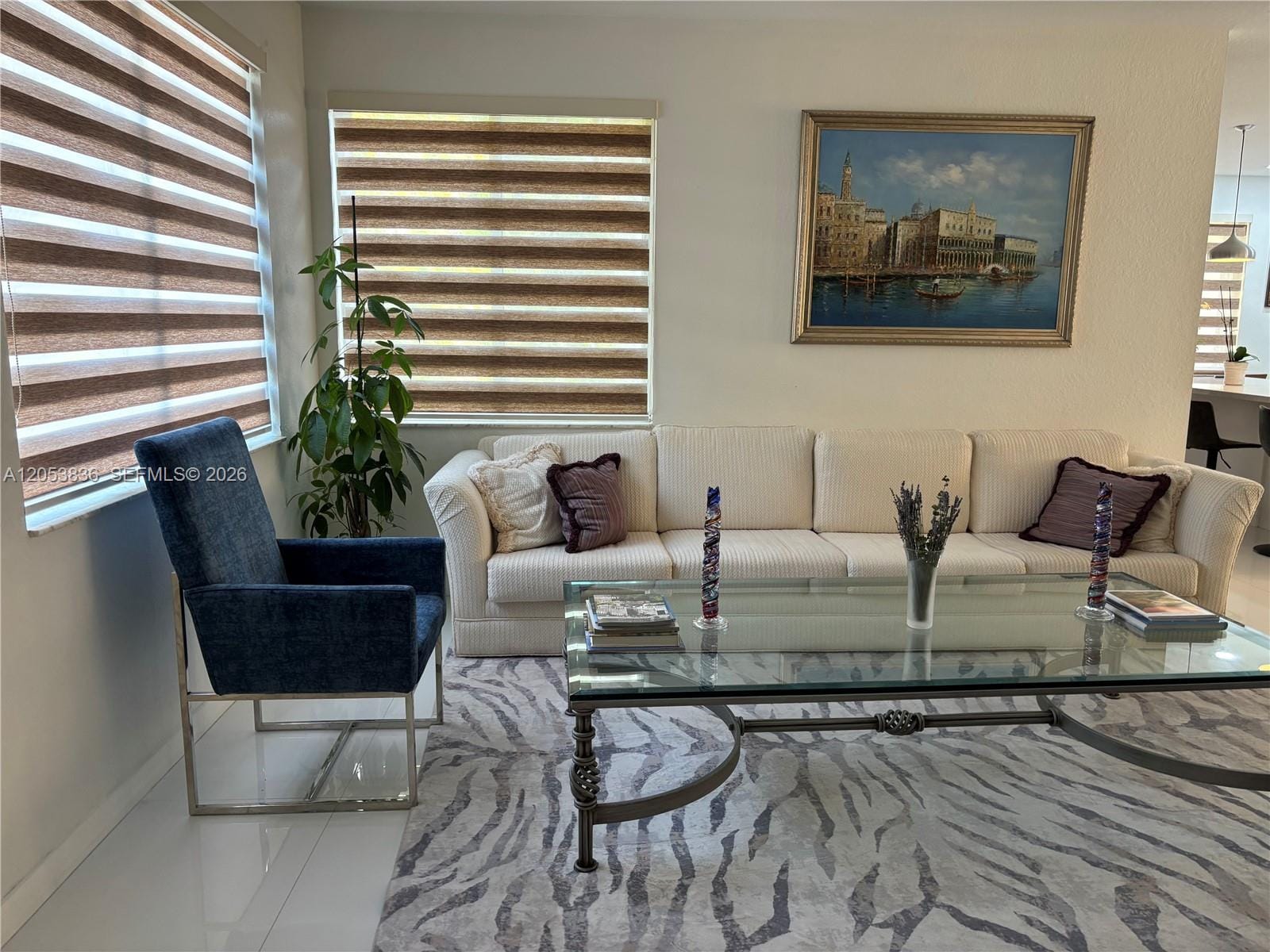 1362 Canary Island Drive — photo 3