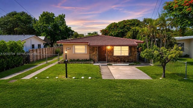 6560 SW 34th Street, Coral Villas, Miami, FL