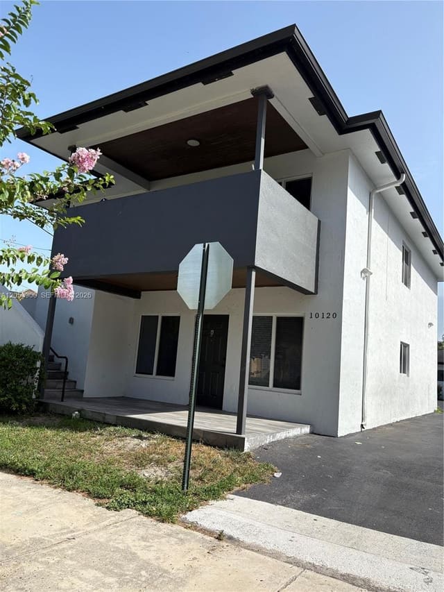 10128 W Fern Street, Miami, FL 33157