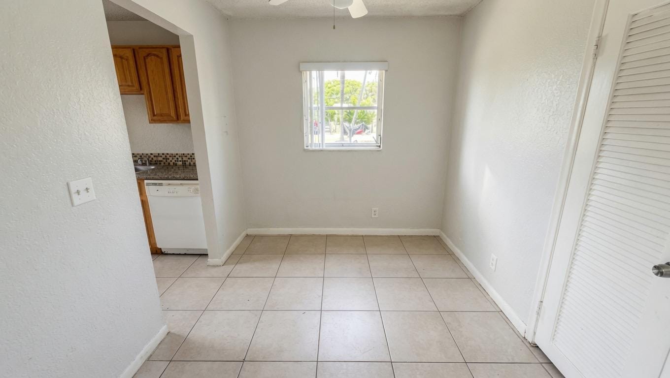 200 Croton Avenue 111, Lantana, FL 33462 photo 8