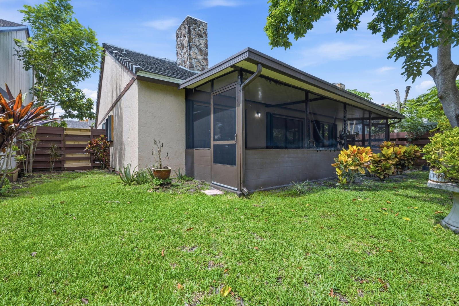 118 Beaumont Lane, Palm Beach Gardens, FL 33410