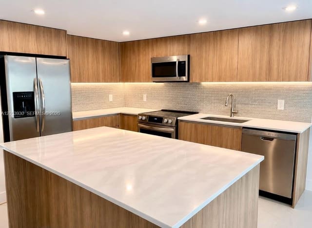 2601 N 40th Avenue A-9, Villas Of Sheridan, Hollywood, FL