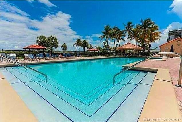 2555 Collins Avenue 308, Miami Beach, FL 33140 photo 24