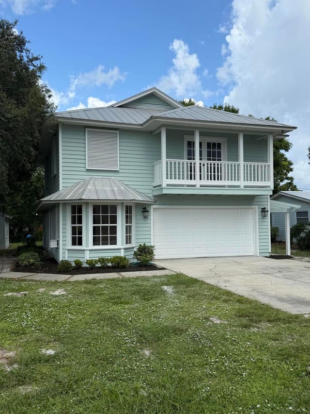 180 8th Court, Vero Beach, FL 32962