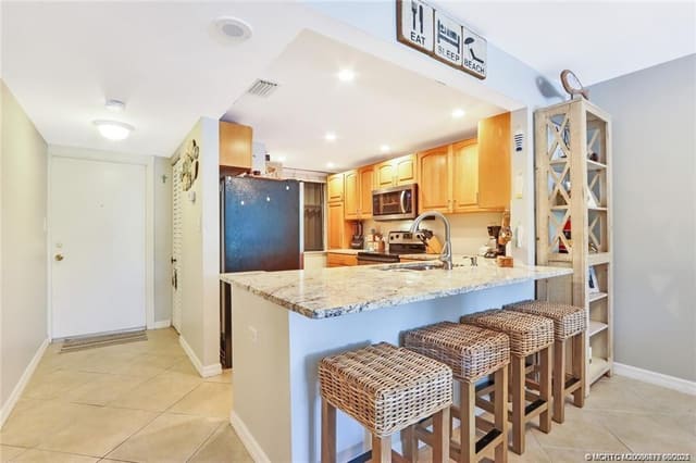 10600 S Ocean Drive 2, Jensen Beach, FL 34957