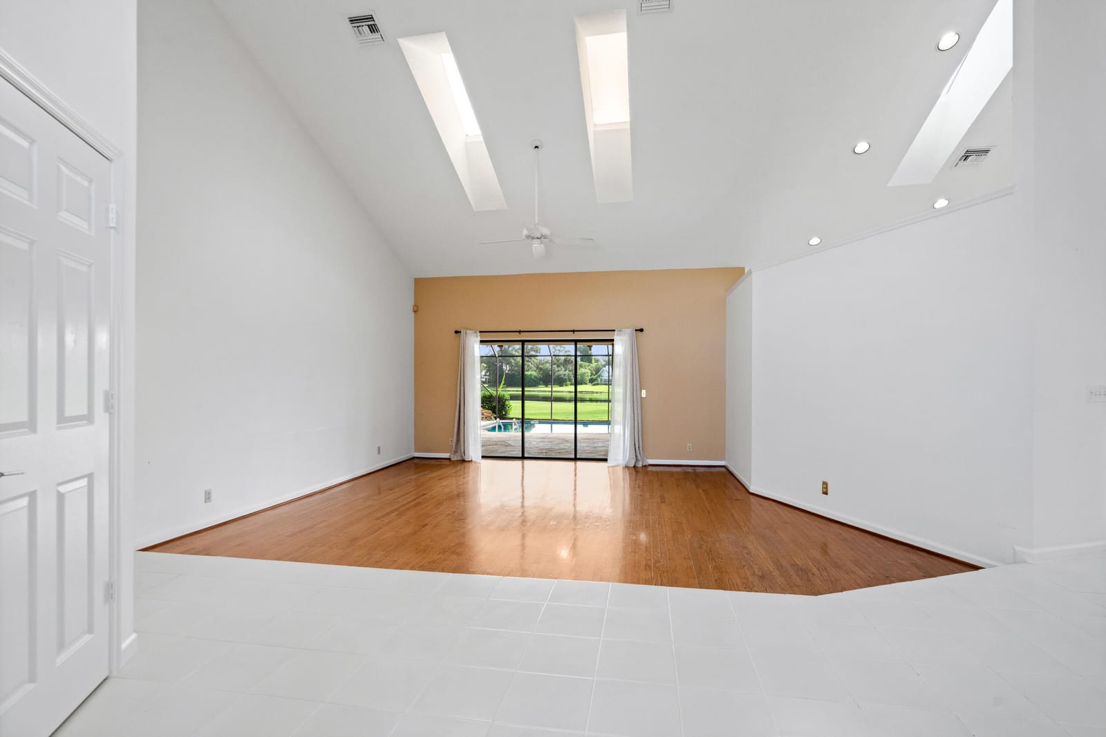 6606 Wood Lake Road, Jupiter, FL 33458 photo 10