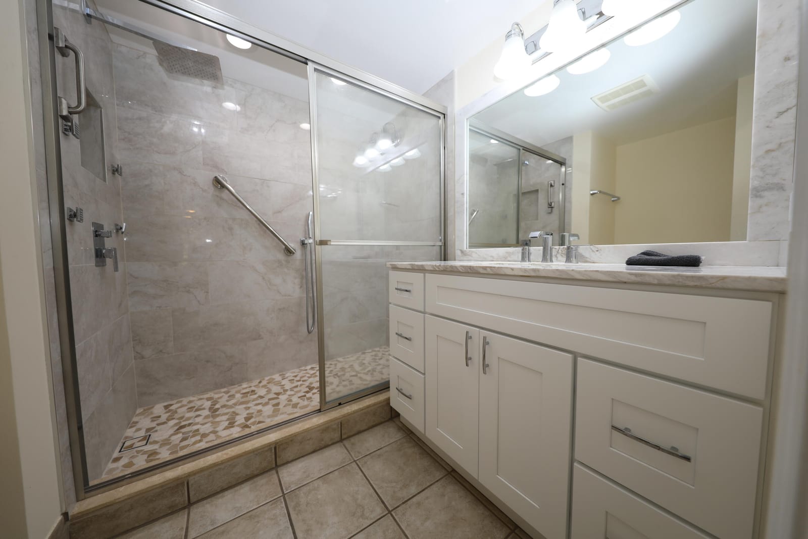 10187 Mangrove Drive 104, Boynton Beach, FL 33437 photo 12
