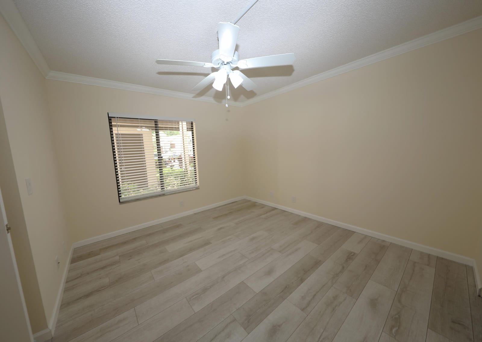 10187 Mangrove Drive 104, Boynton Beach, FL 33437 photo 13