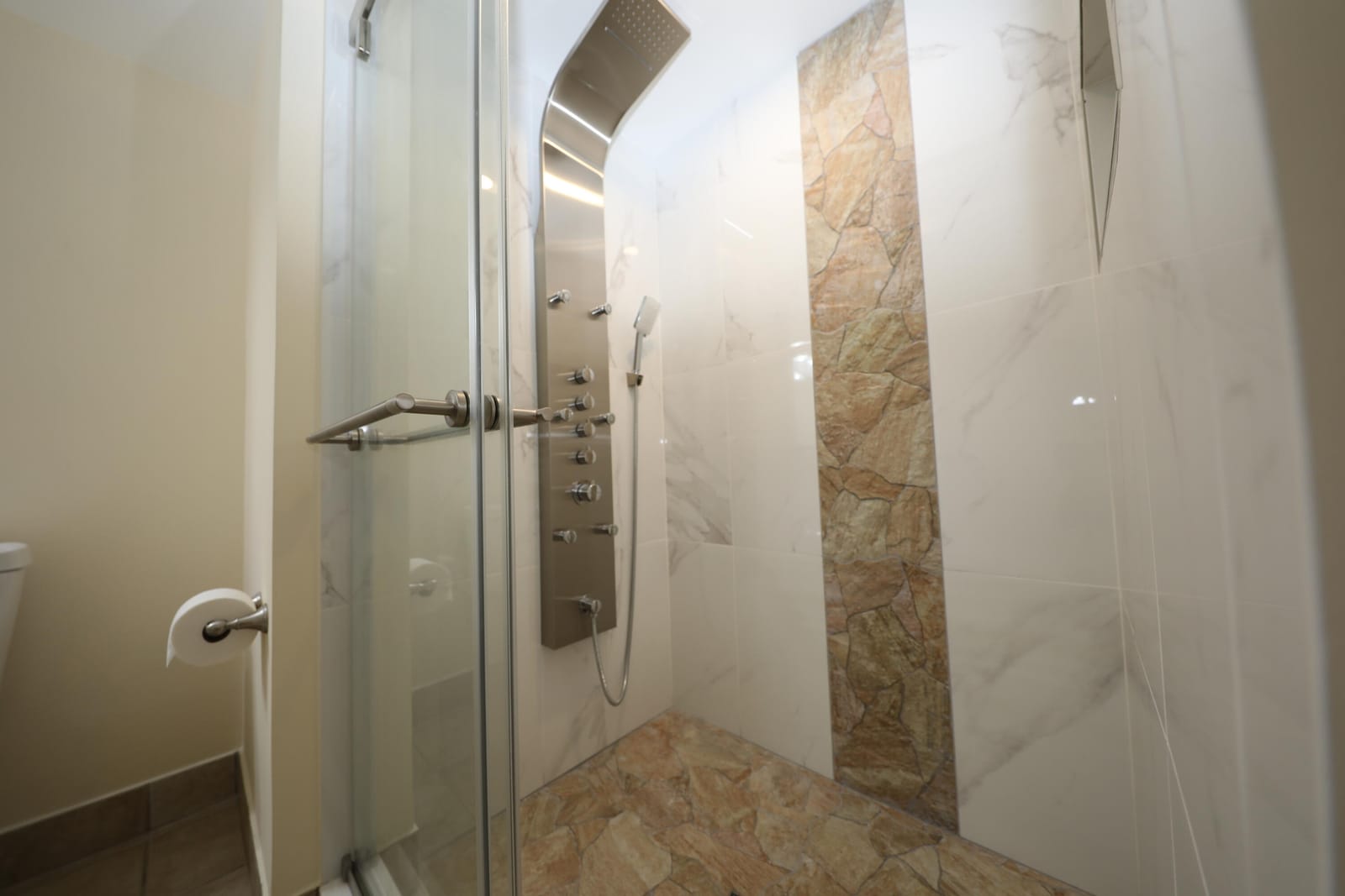 10187 Mangrove Drive 104, Boynton Beach, FL 33437 photo 15