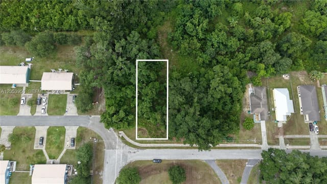 0 SW 2nd Avenue, FL 32626