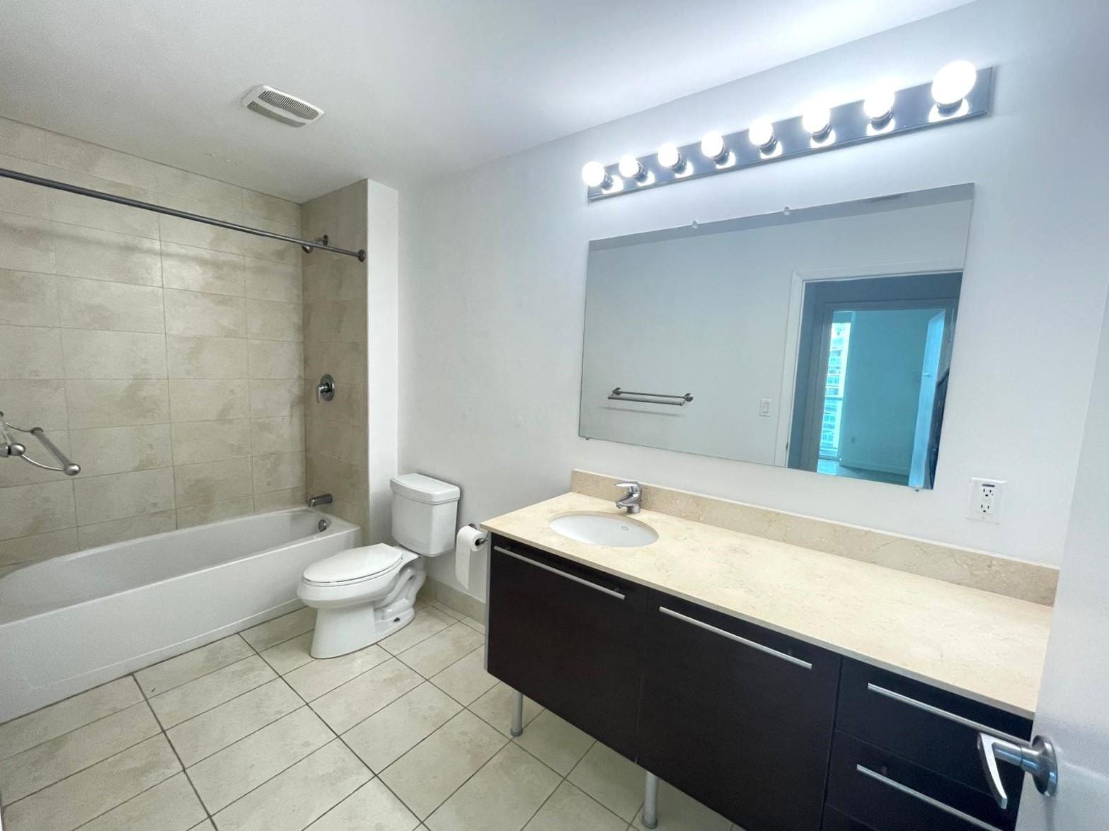 1900 N BAYSHORE Drive 1709 — photo 8