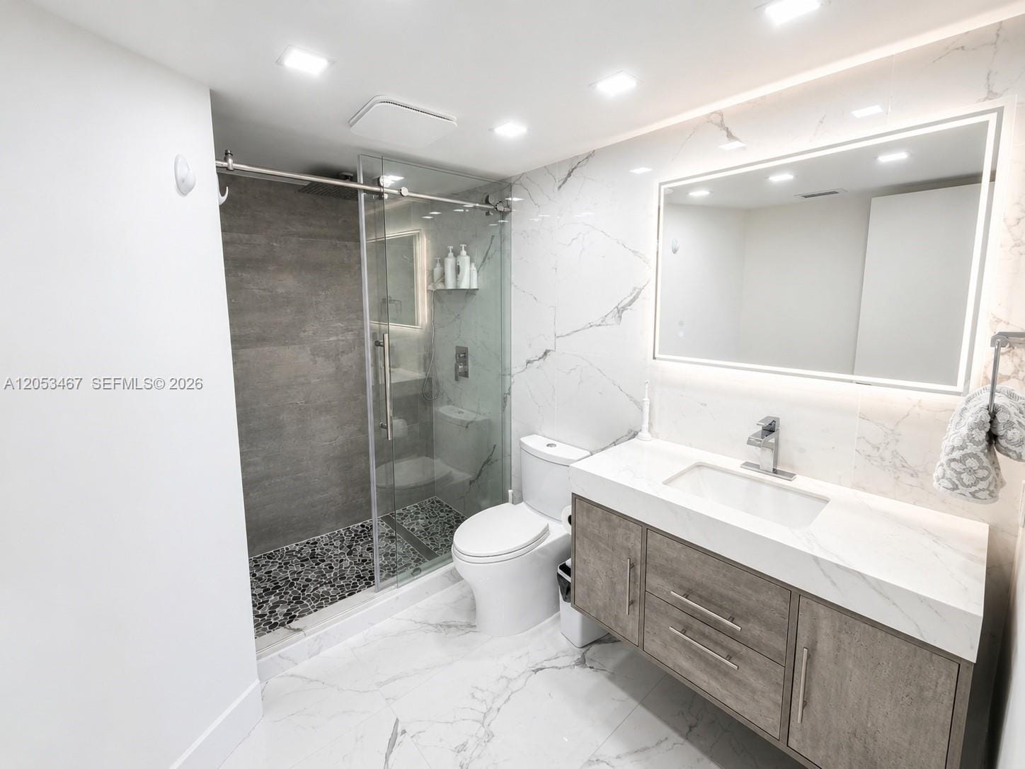 1750 NE 191st Street 605-1, Miami, FL 33179 photo 15