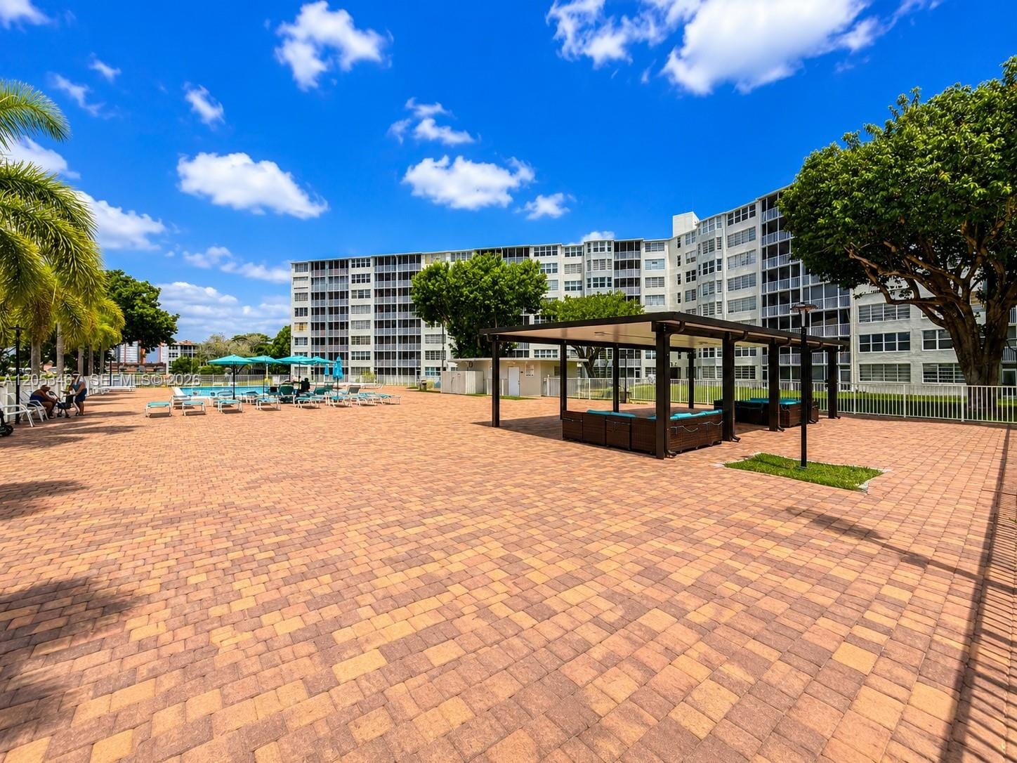 1750 NE 191st Street 605-1, Miami, FL 33179 photo 21