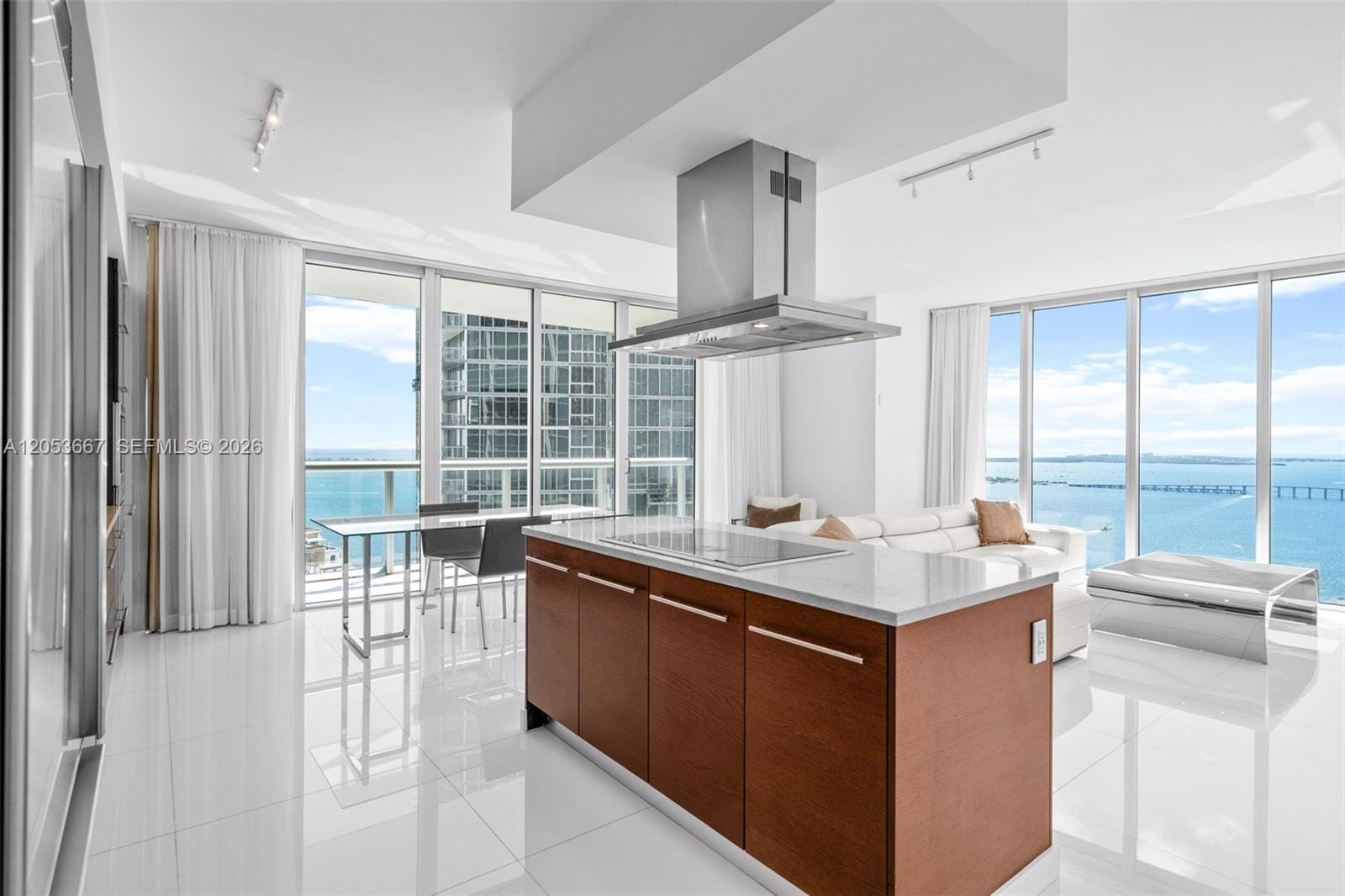 485 Brickell Avenue 4410, Miami, FL 33131