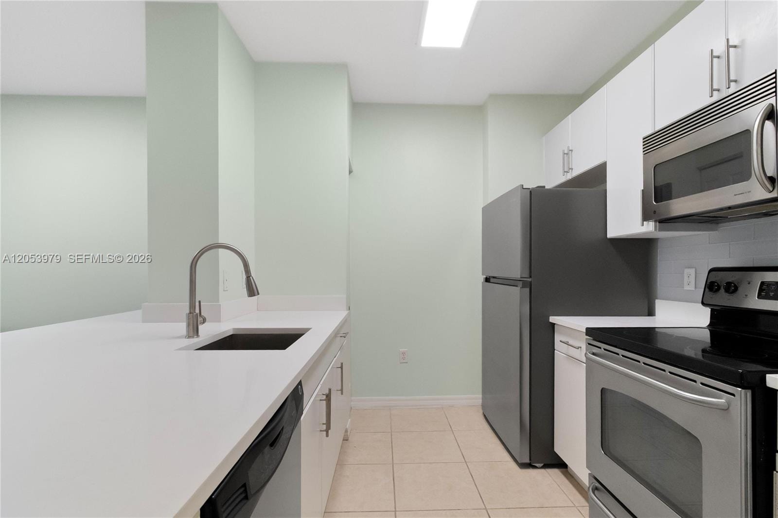2421 NE 65th Street 217, Fort Lauderdale, FL 33308 photo 3