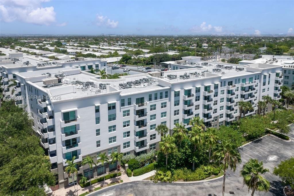2421 NE 65th Street 217, Fort Lauderdale, FL 33308