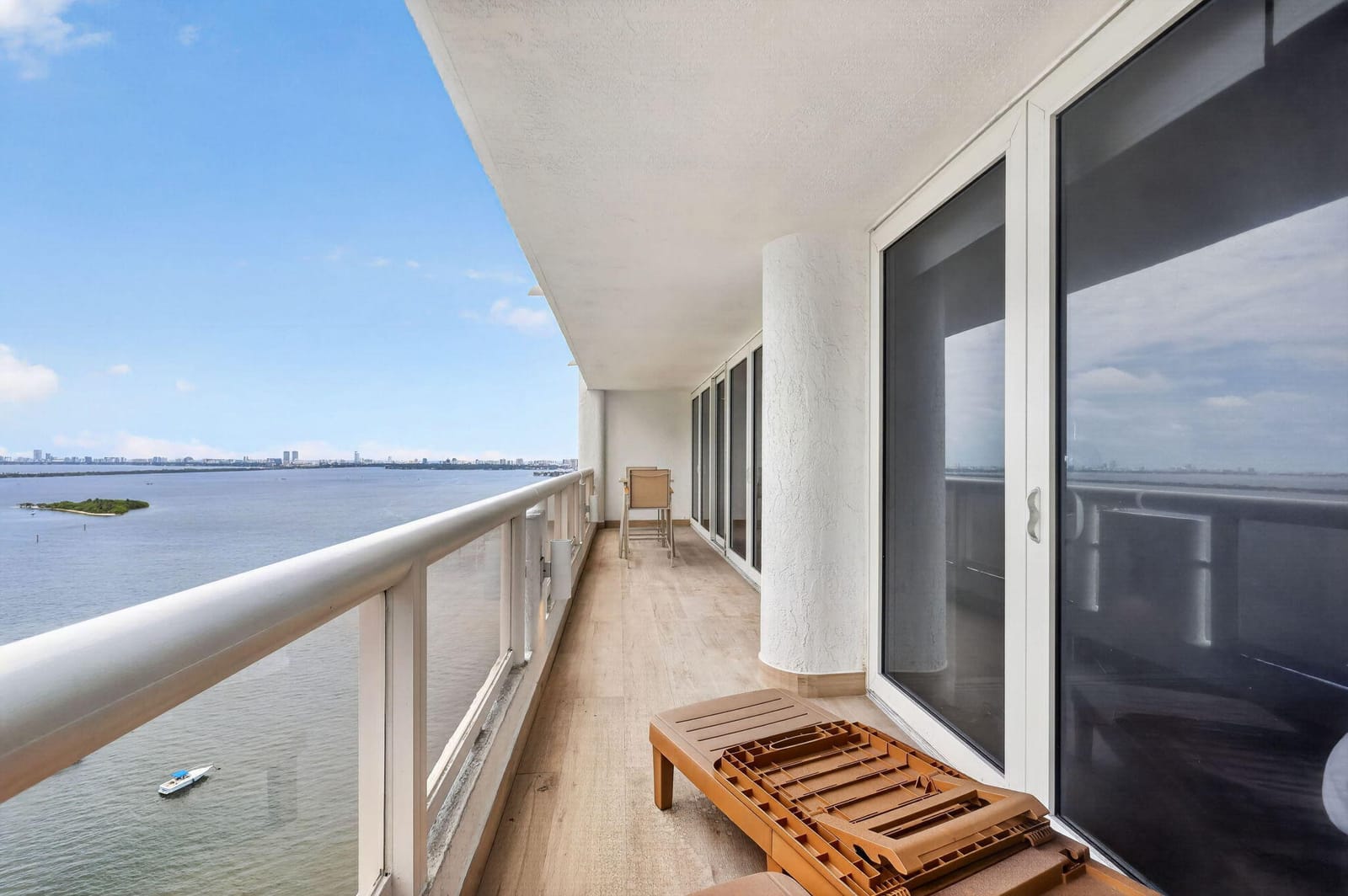 1717 N BAYSHORE Drive A-2935, Miami, FL 33132 photo 7