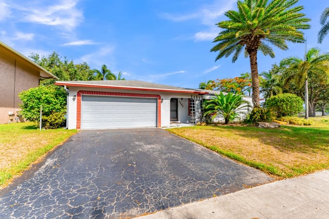 5523 SW 116TH Avenue, Cooper City, FL 33330