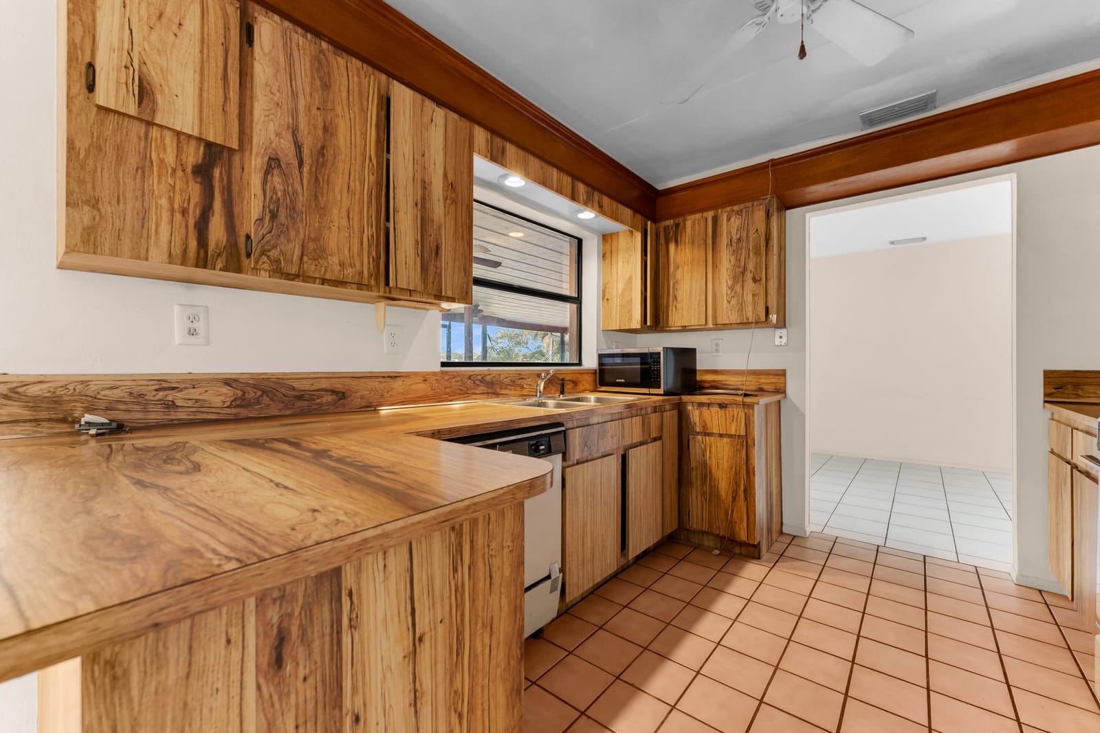 5523 SW 116TH Avenue, Cooper City, FL 33330 photo 14