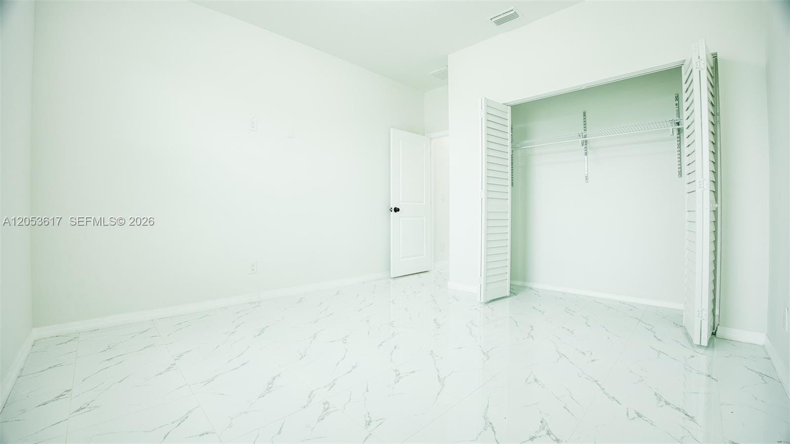 2524 Lakeview Drive, Lehigh Acres, FL 33936 photo 14