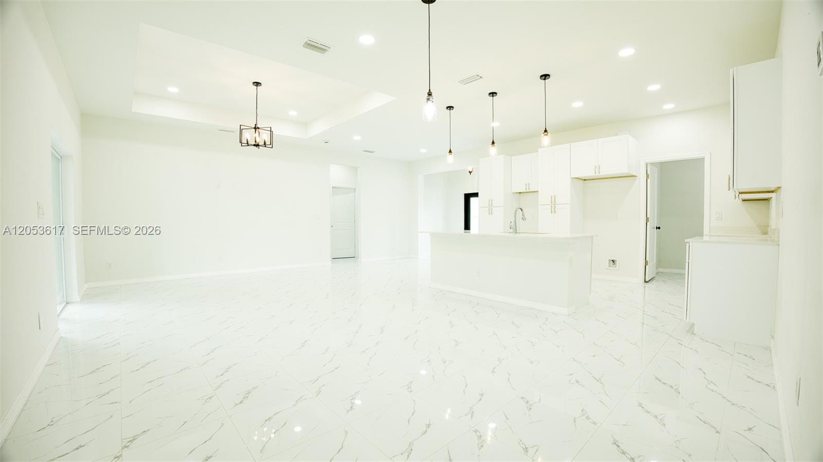 2524 Lakeview Drive — photo 6