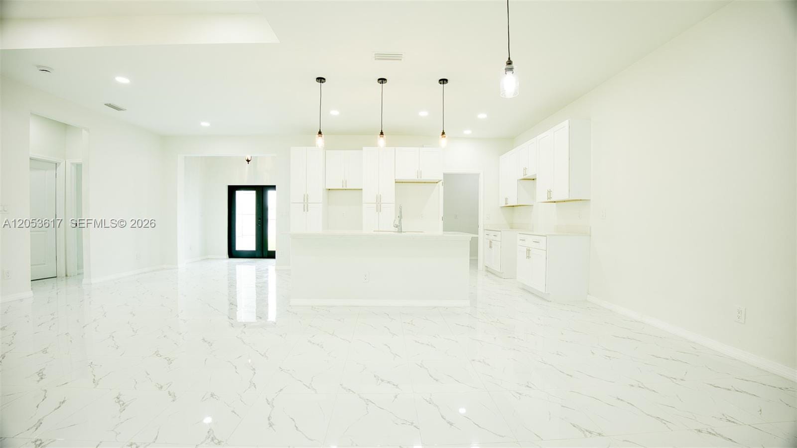 2524 Lakeview Drive — photo 7